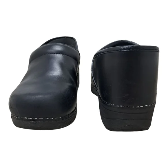 Dansko Black Professional Slip-On Clogs Size 40 Wide EU - Picture 9 of 16